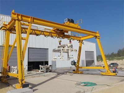 <a href=http://m.zjylgc.cn/news_article.html?news_id=140>門(mén)式<a href=http://m.zjylgc.cn>起重機(jī)</a></a>